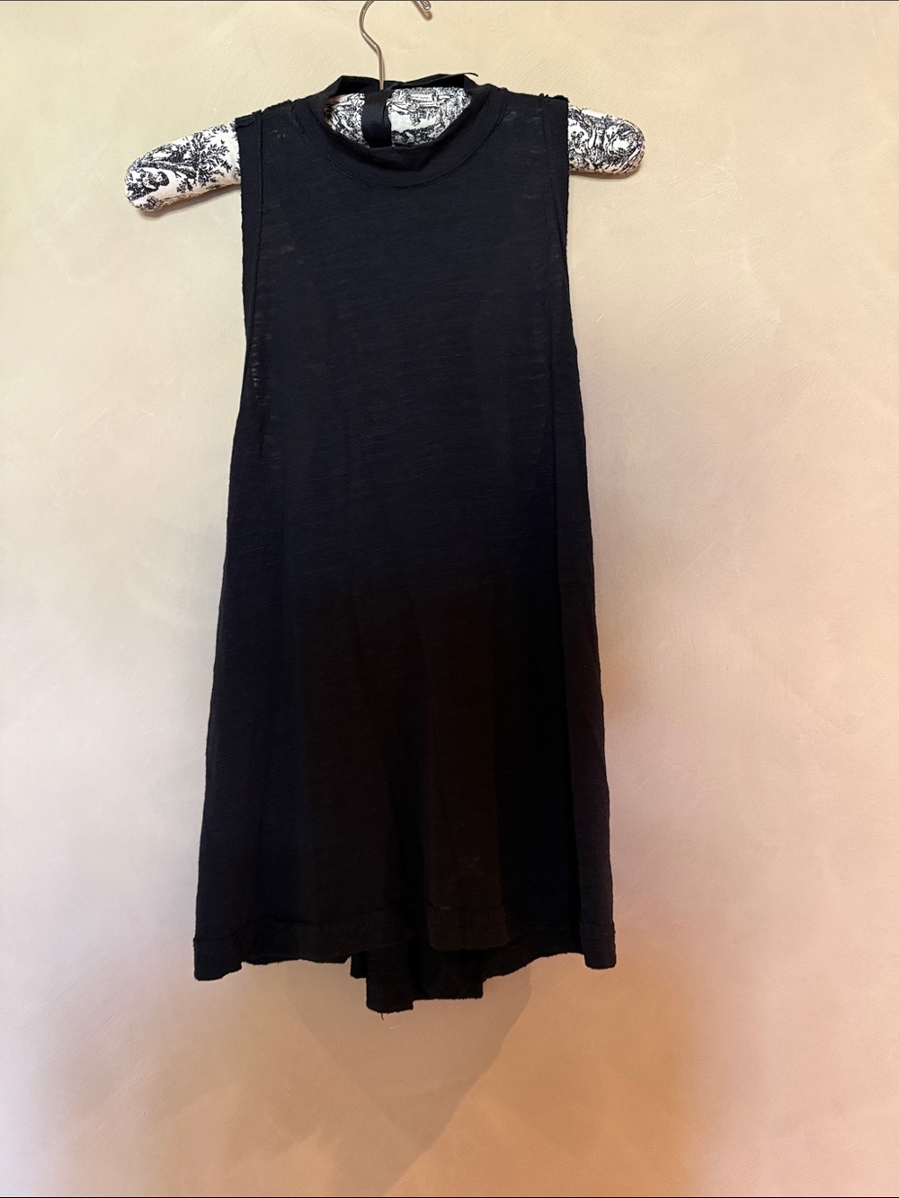 We The Free Black  Tank size xs